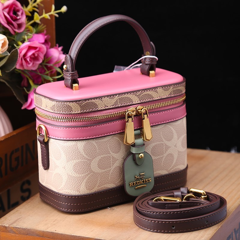 New Minimalist and Fashionable - Luxury Bags Coach 评论和价格