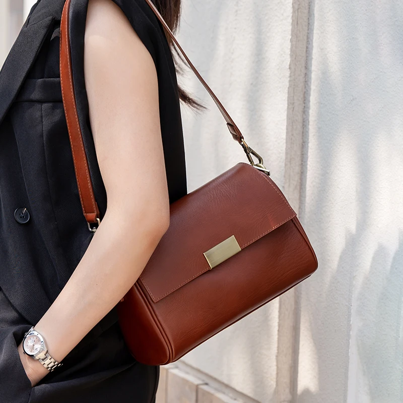Cow Leather Women's Shoulder B - Luxury Bags In China Wholesale 评论和价格