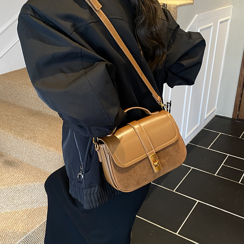 Branded Mini Square Flap Cross - Luxury Bags Sales 评论和价格
