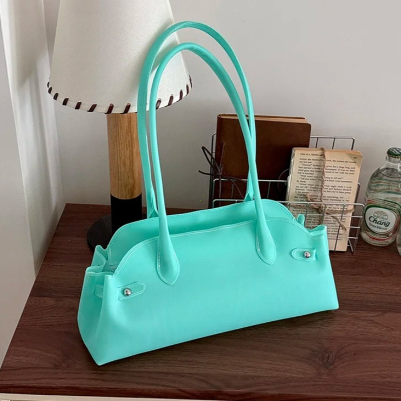 Women's PVC Solid Color Short  - Luxury Bags Coach 评论和价格
