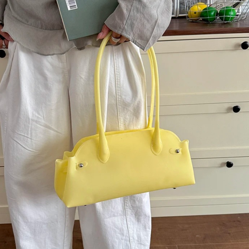Women's PVC Solid Color Short  - Luxury Bags Coach 评论和价格