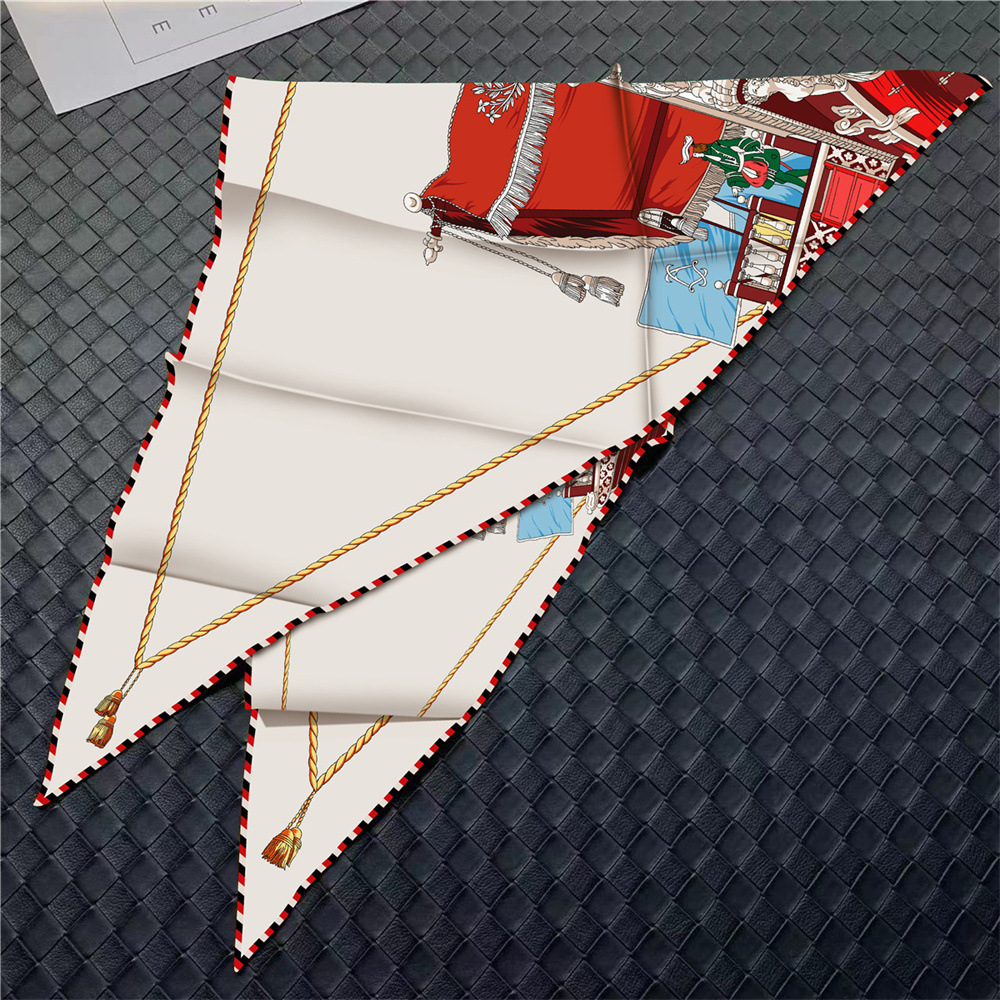 Triangle Twill Scarf Luxury Wo - Luxury Bags Hong Kong 评论和价格
